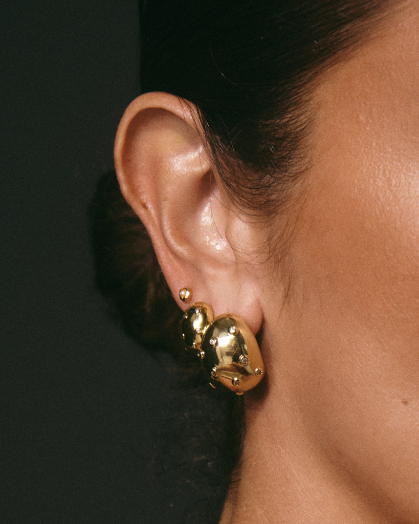 The Pave Molten Studs