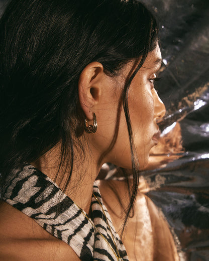 Wave Bezel Hoops