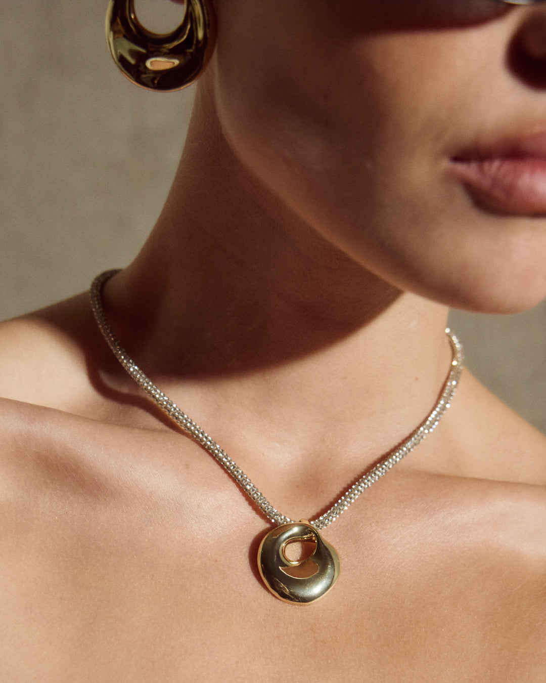 The Mercury Disc Sparkle Necklace