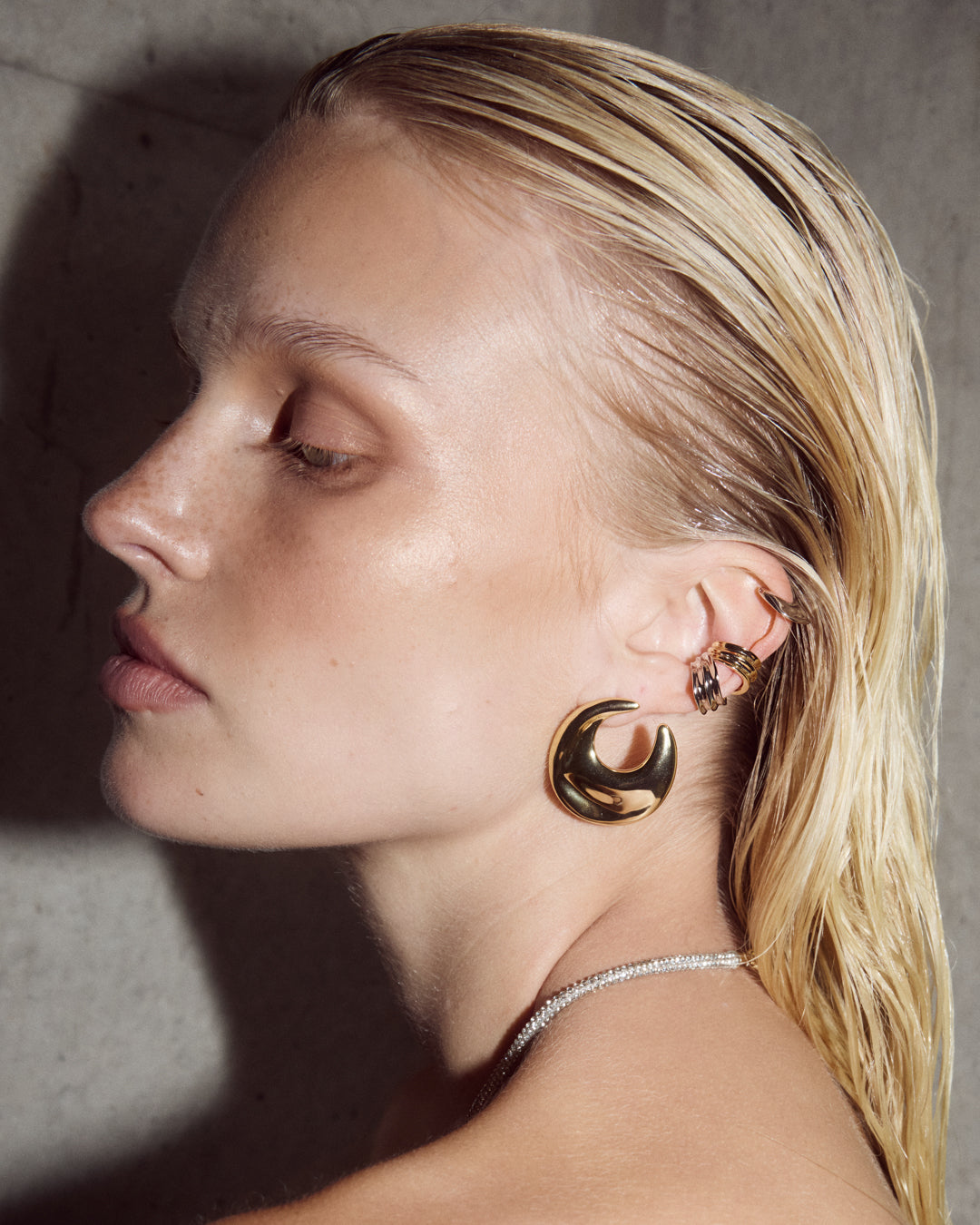The Mercury Disc Statement Studs