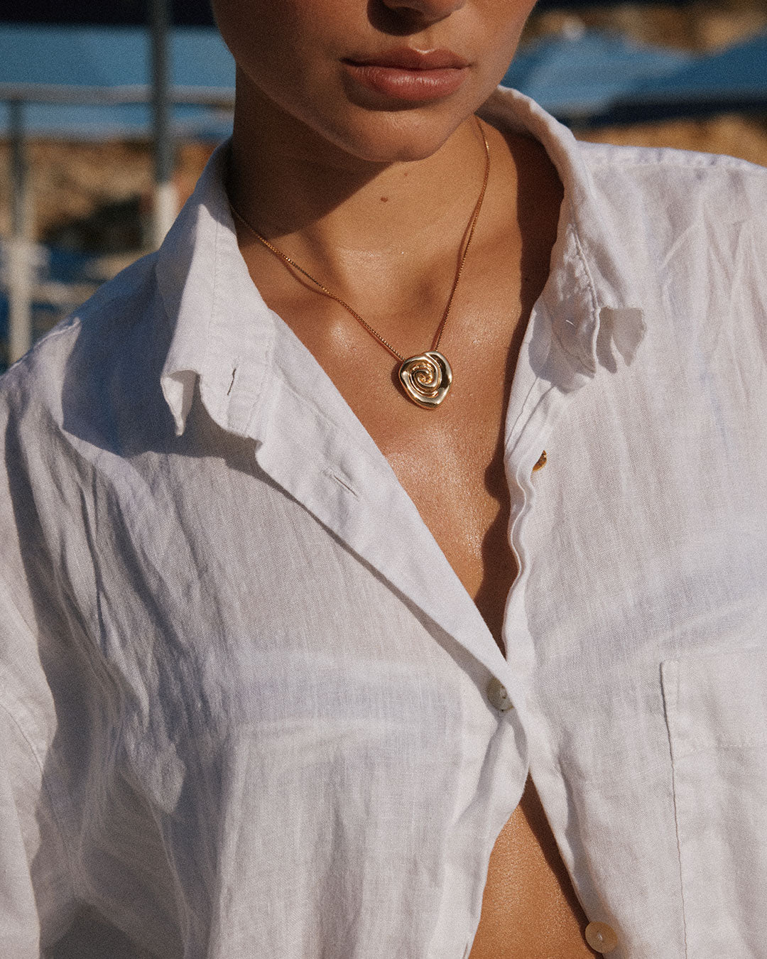 The Coquille Pendant Necklace