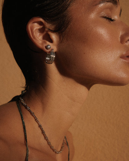 The Coquille Tennis Necklace