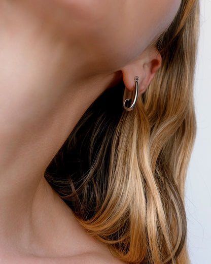 The Circle Link Earrings