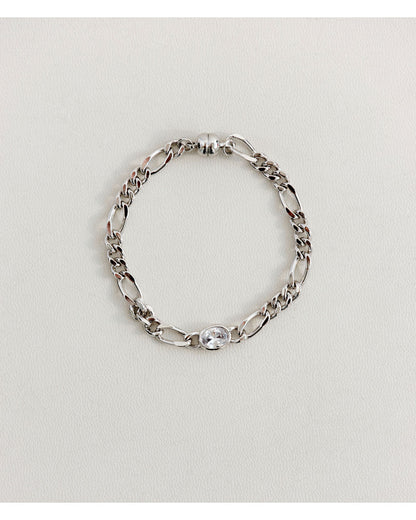 The Oval Bezel Chain Bracelet