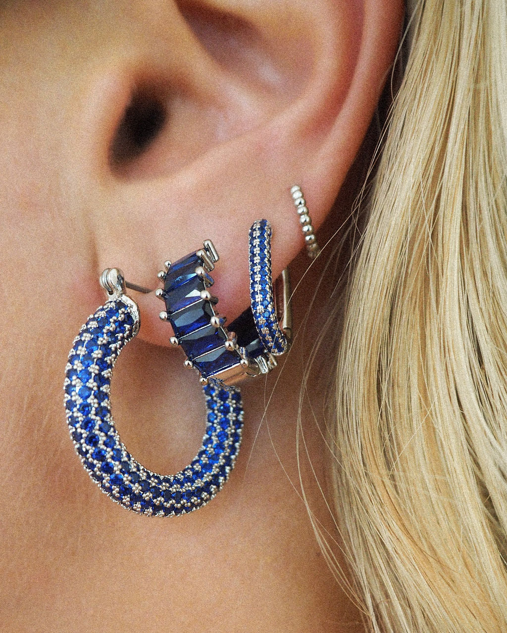 Pave Baby Amalfi Hoops- Blue Sapphire- Silver
